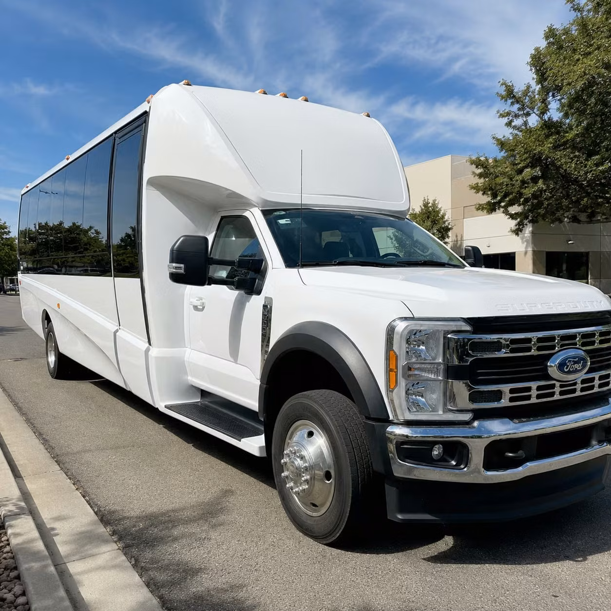 fremont 18 passenger minibus rental
